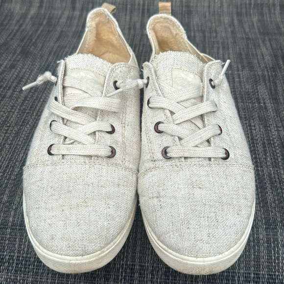 Roxy Shoes - 🍍 Roxy Womens Bayshore Slip On Shoes US Size 8🍍